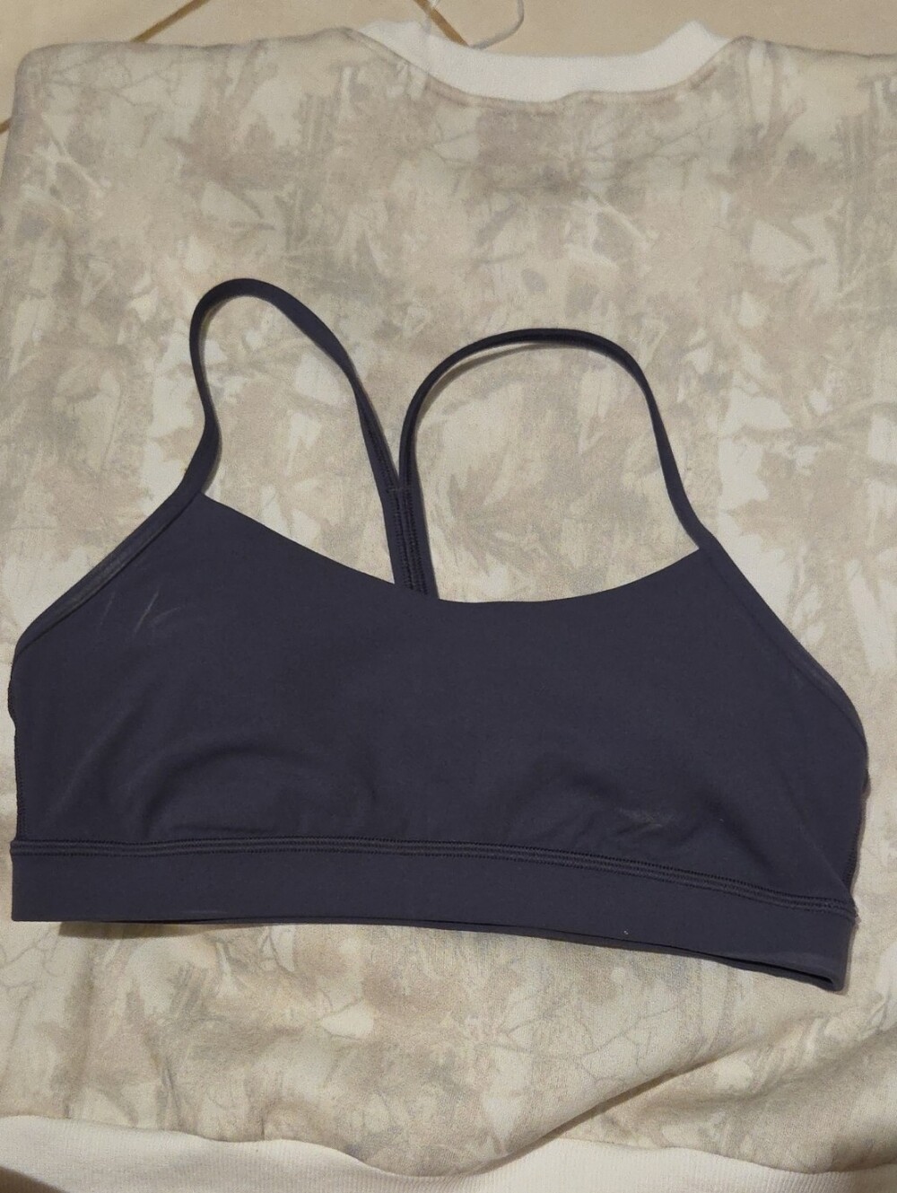 Lululemon Women’s  Strappy Sports Bralette - Eggplant Color Size 10